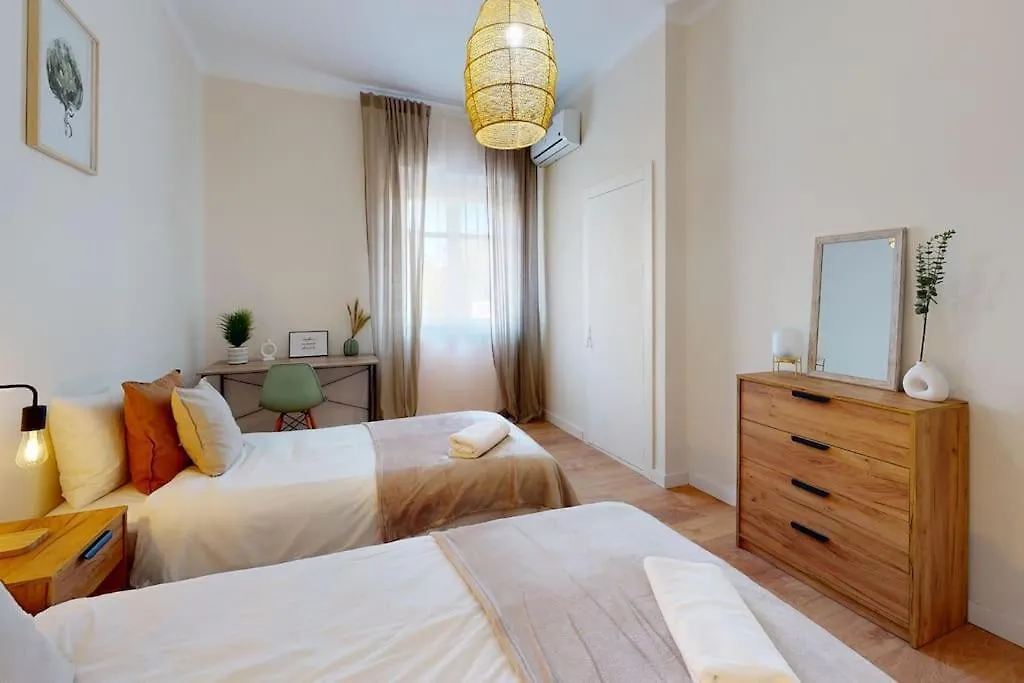 Bright Flat Rosaleda Apartment Malaga Spain