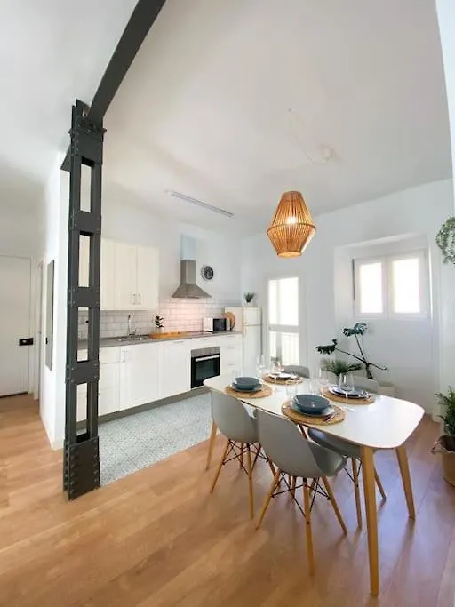 Bright Flat Rosaleda Apartment Malaga